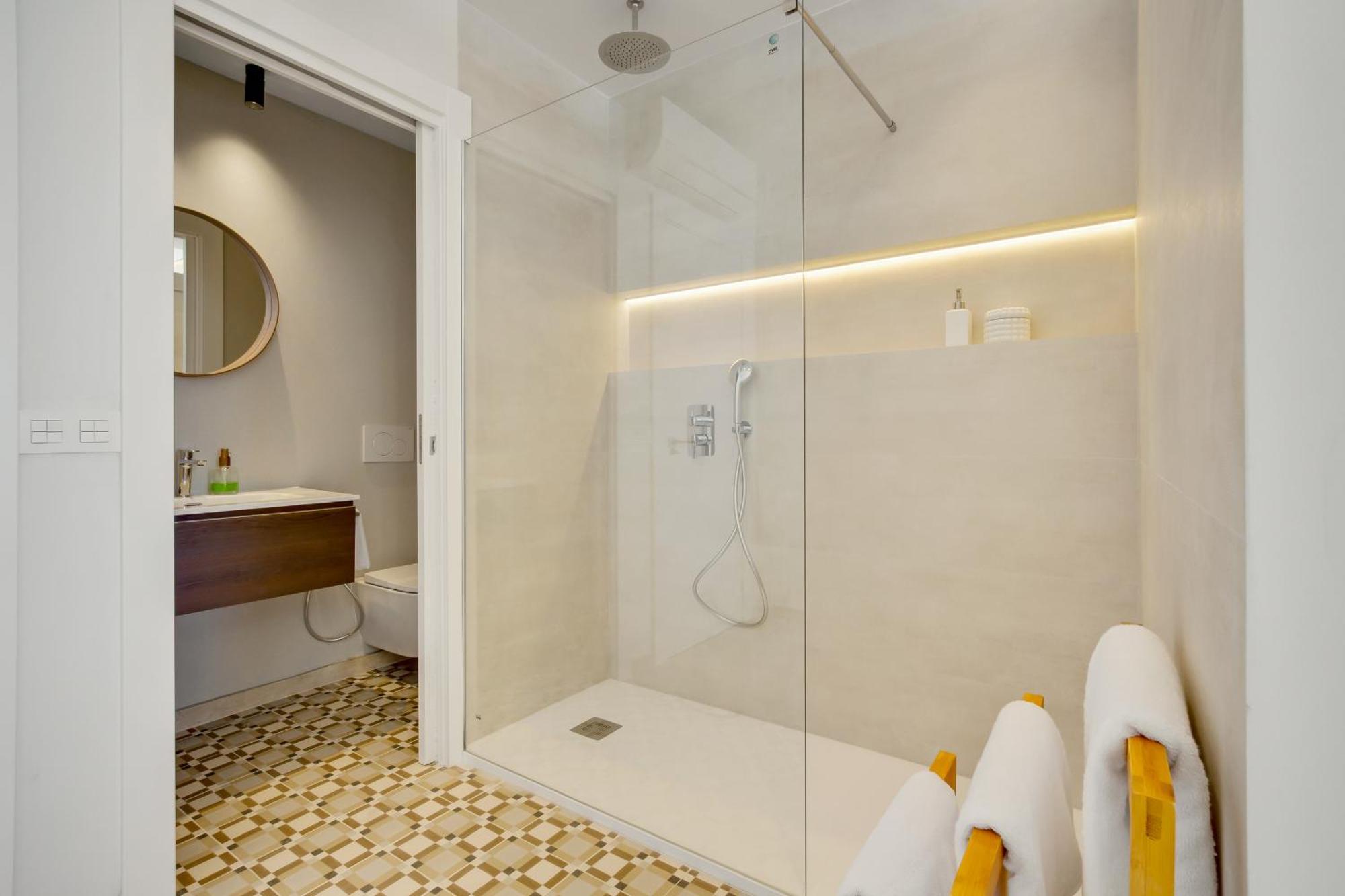 Santa Clara Modern & Exclusive Seafront Apartment Torremolinos Ngoại thất bức ảnh