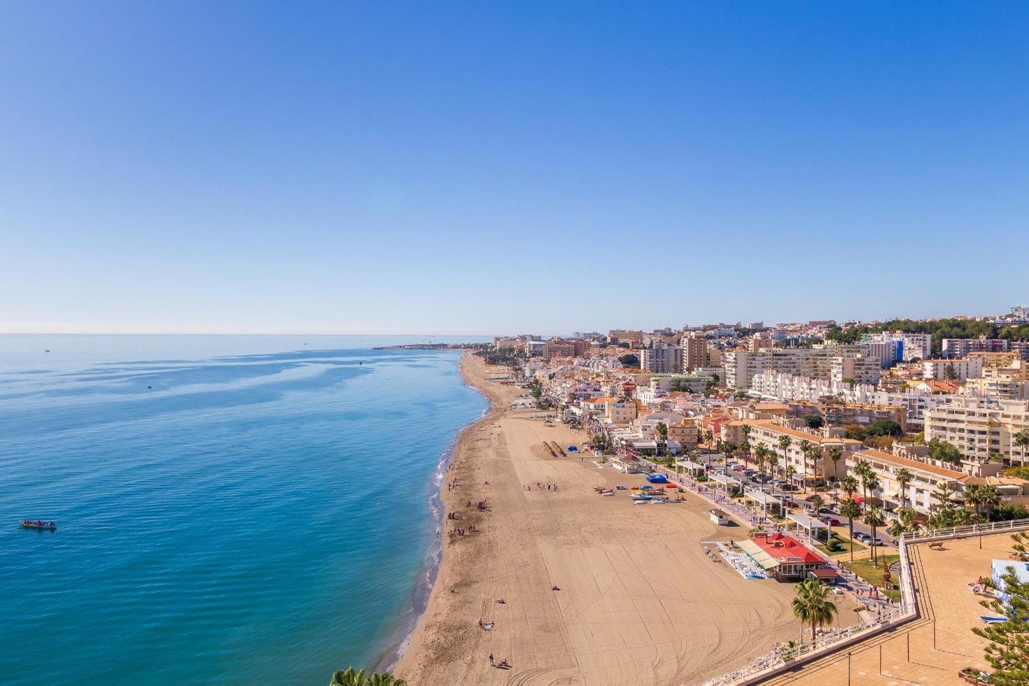 Santa Clara Modern & Exclusive Seafront Apartment Torremolinos Ngoại thất bức ảnh