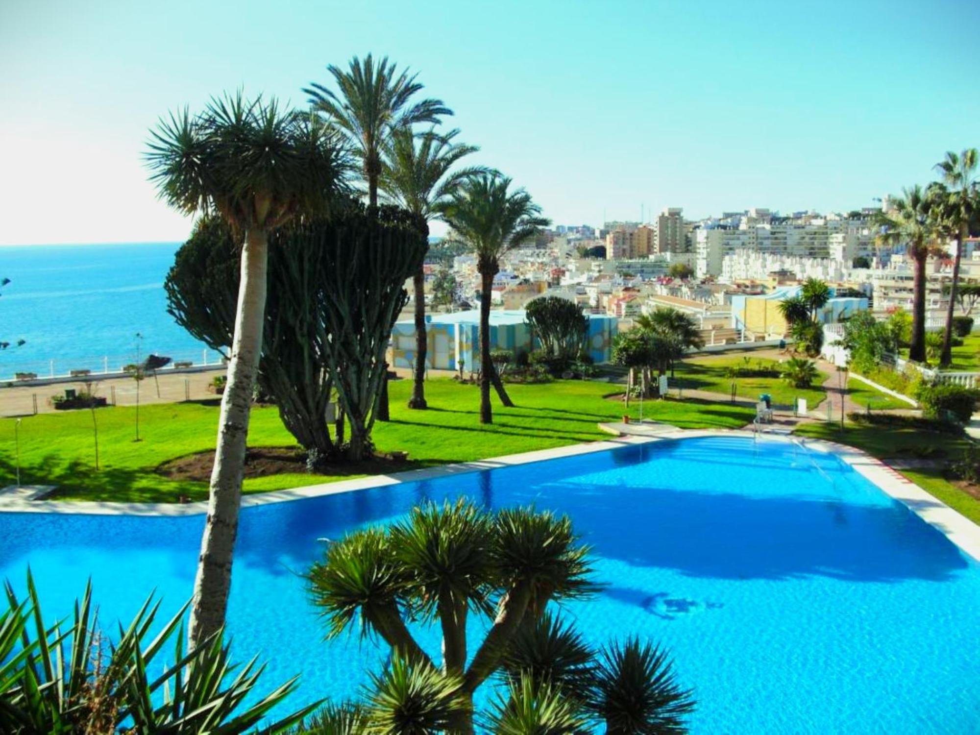 Santa Clara Modern & Exclusive Seafront Apartment Torremolinos Ngoại thất bức ảnh
