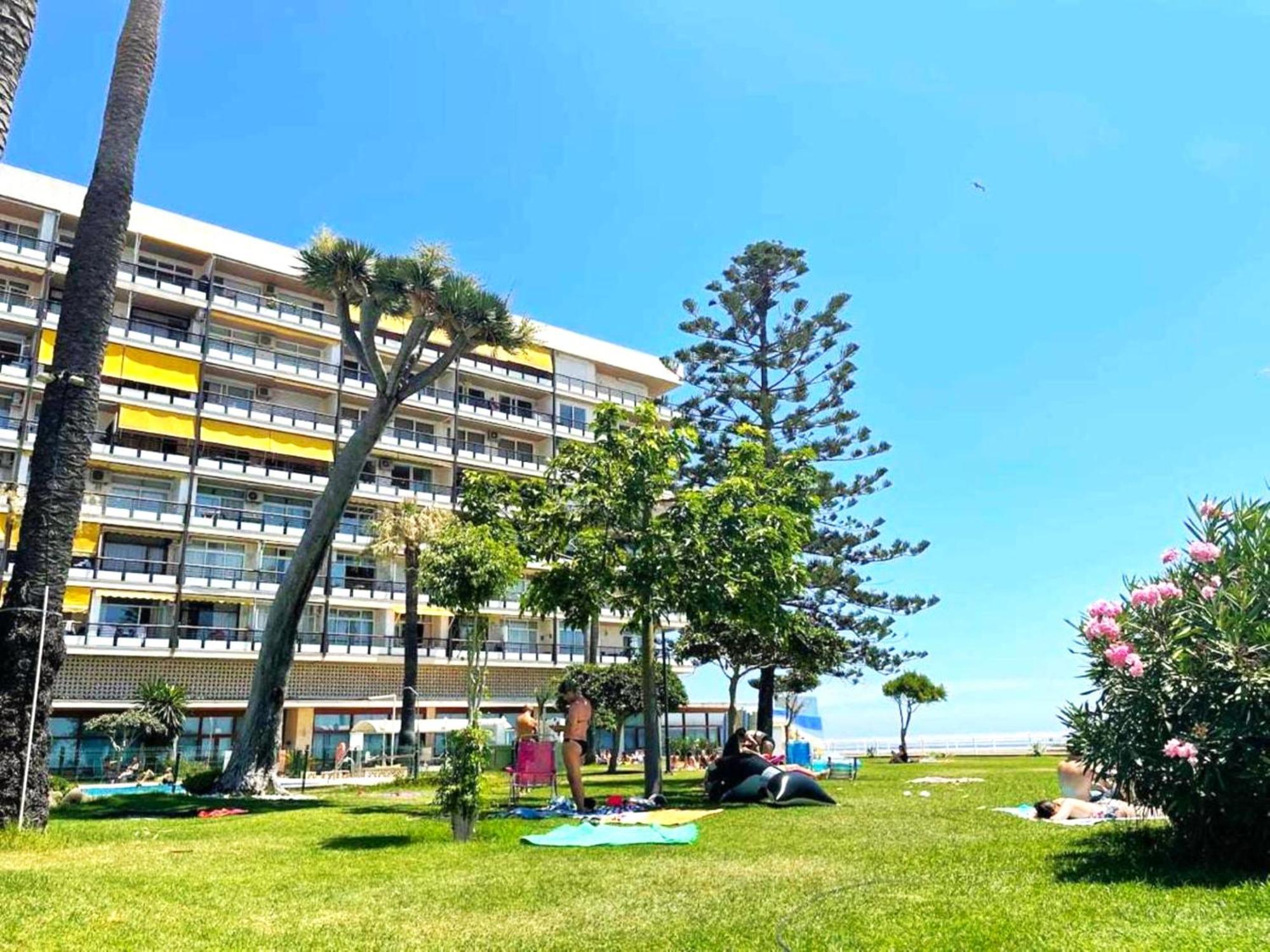 Santa Clara Modern & Exclusive Seafront Apartment Torremolinos Ngoại thất bức ảnh